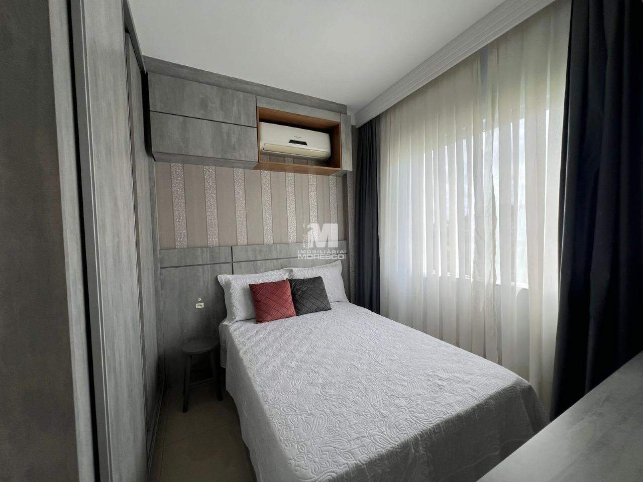 Apartamento à venda no bairro Santa Terezinha: 
