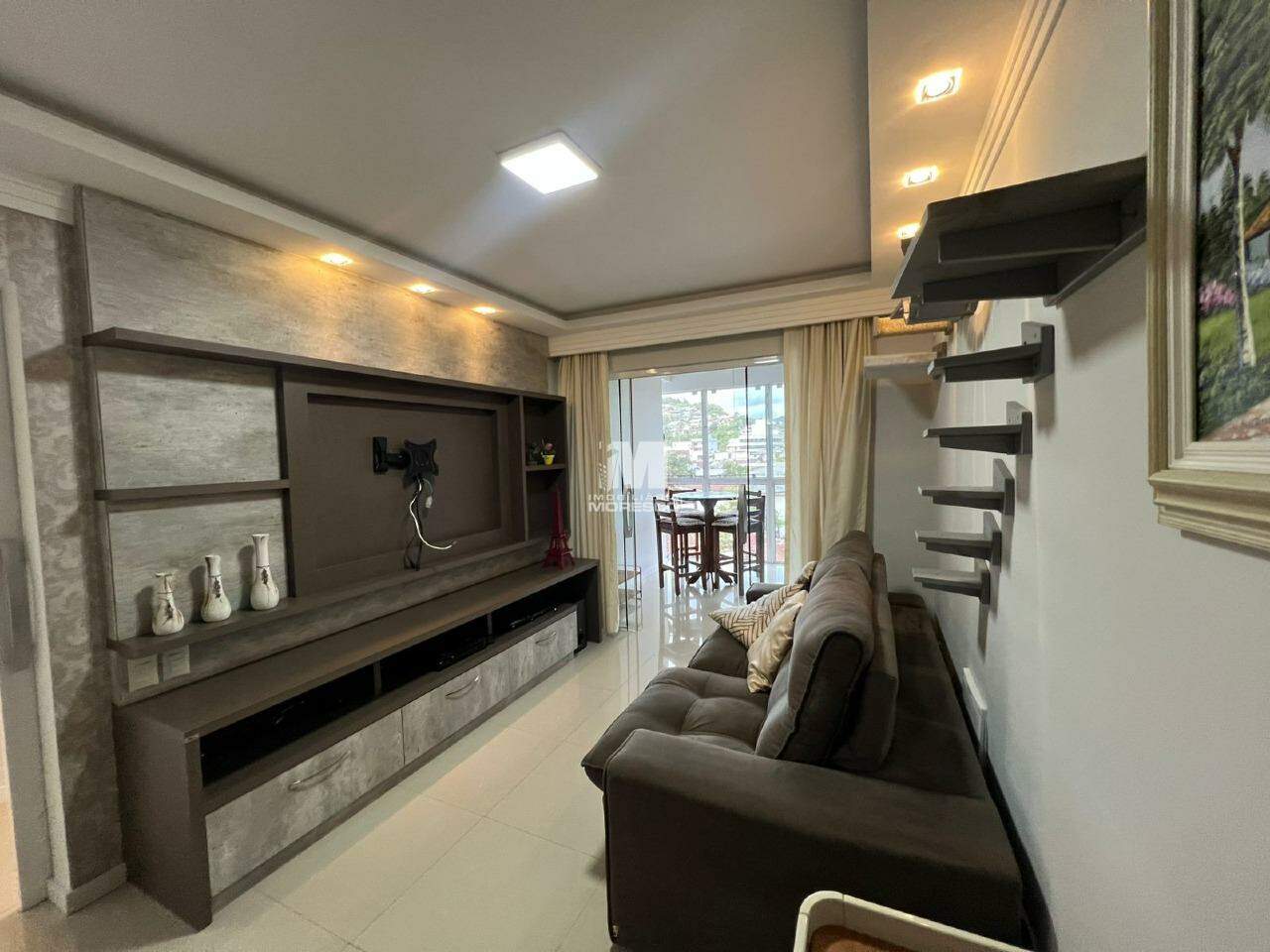 Apartamento à venda no bairro Santa Terezinha: 