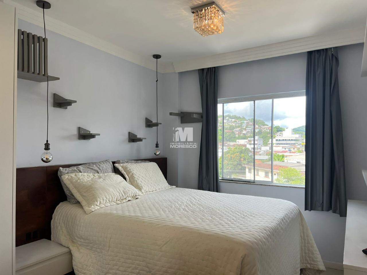 Apartamento à venda no bairro Santa Terezinha: 