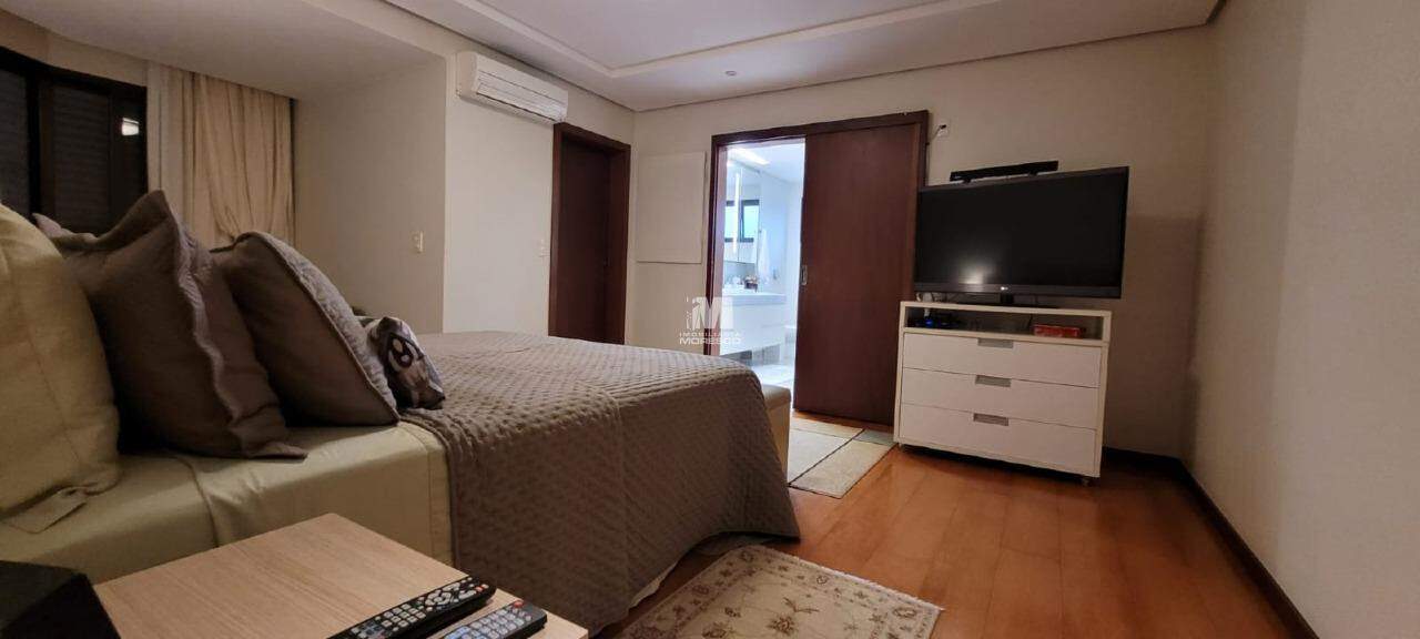 Apartamento à venda no bairro São Luiz: 
