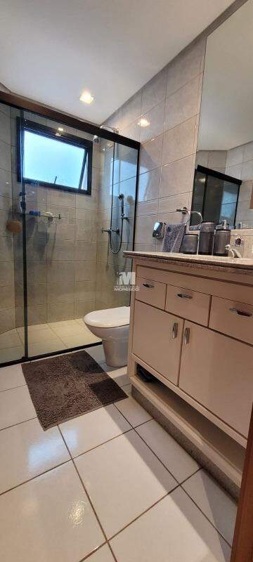 Apartamento à venda no bairro São Luiz: 