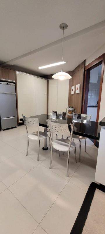 Apartamento à venda no bairro São Luiz: 