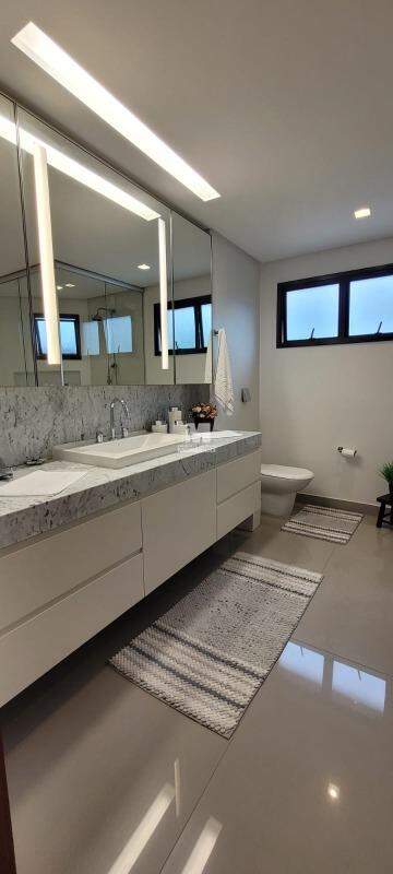 Apartamento à venda no bairro São Luiz: 