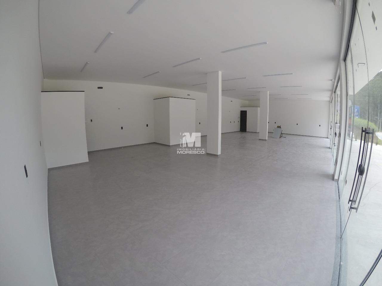 Sala Comercial de 150m² no bairro Lageado Baixo, em Guabiruba | Eu Corretor