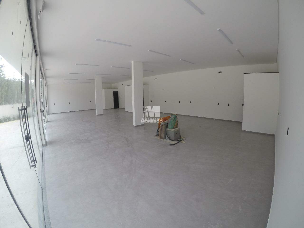 Sala Comercial de 150m² no bairro Lageado Baixo, em Guabiruba | Eu Corretor