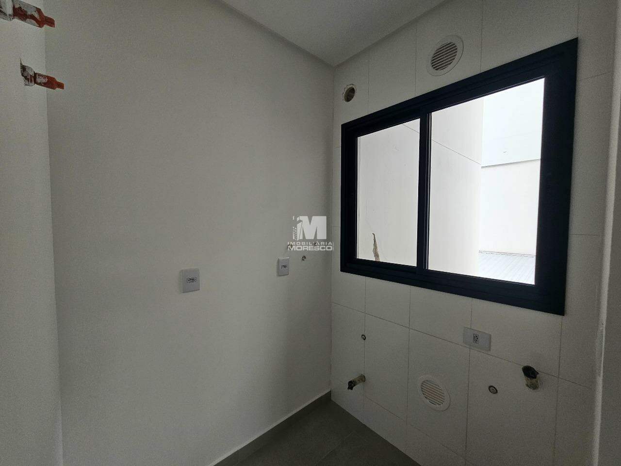 Apartamento à venda no bairro Souza Cruz: