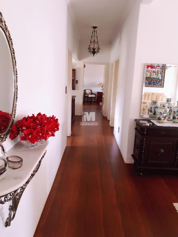 Casa à venda no bairro São Luiz: 