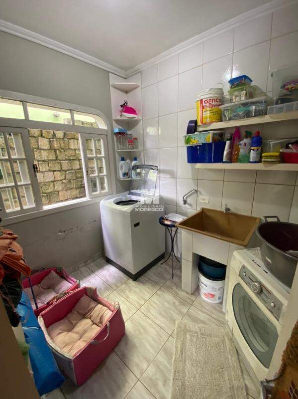 Casa à venda no bairro Jardim Maluche: 