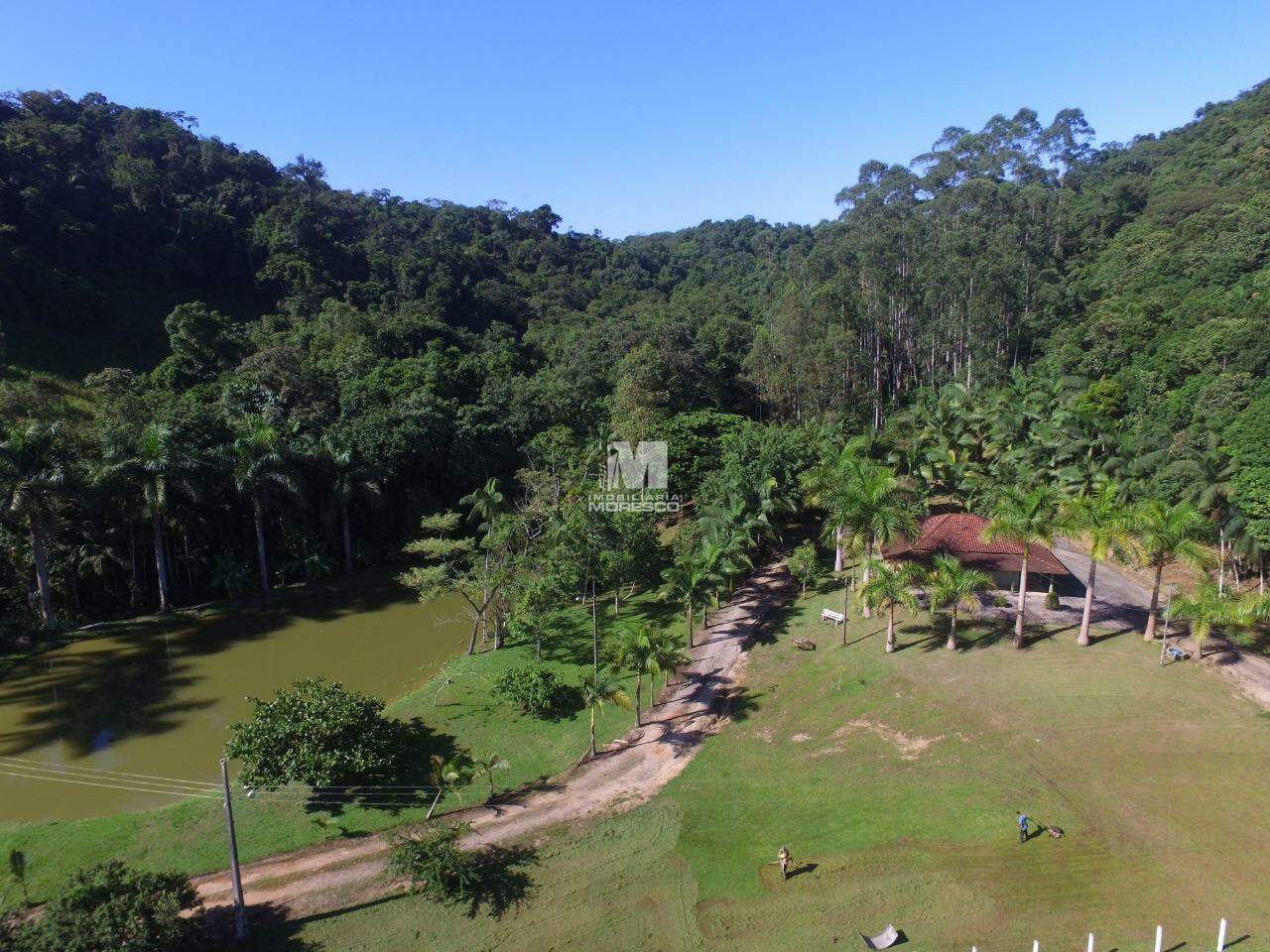 Fazenda/Sítios/Chácaras de 100m² no bairro Lorena, em Guabiruba | Eu Corretor