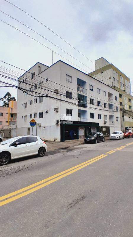 Apartamento para aluguel no bairro Centro I: 