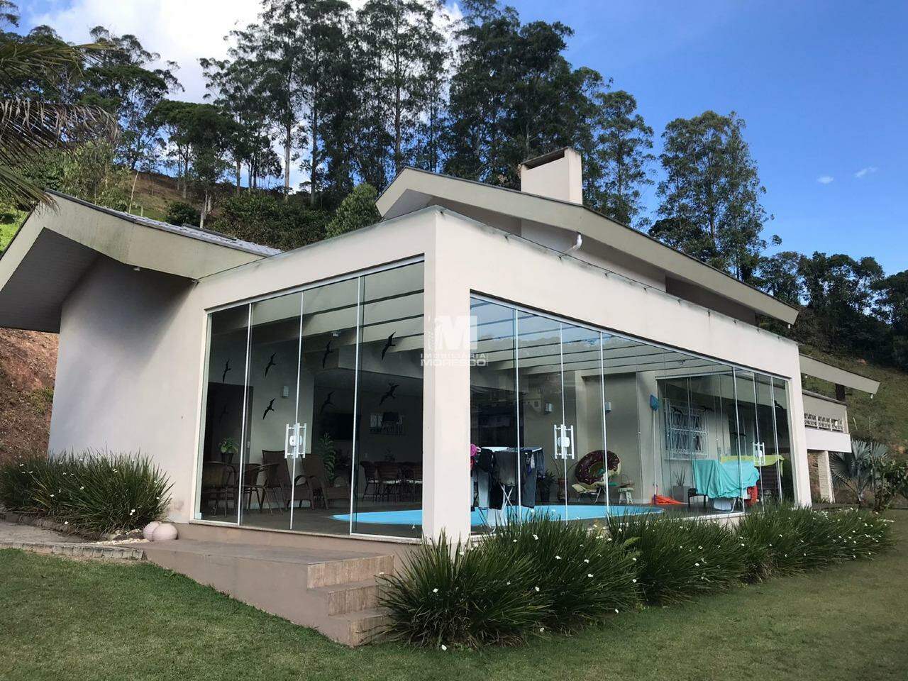 Galpão à venda no bairro Nova Brasília: 