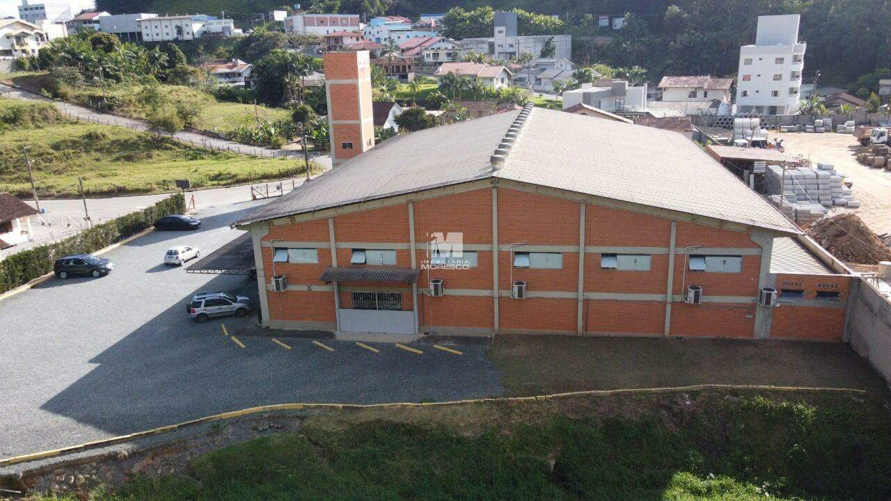 Galpão à venda no bairro Nova Brasília: 