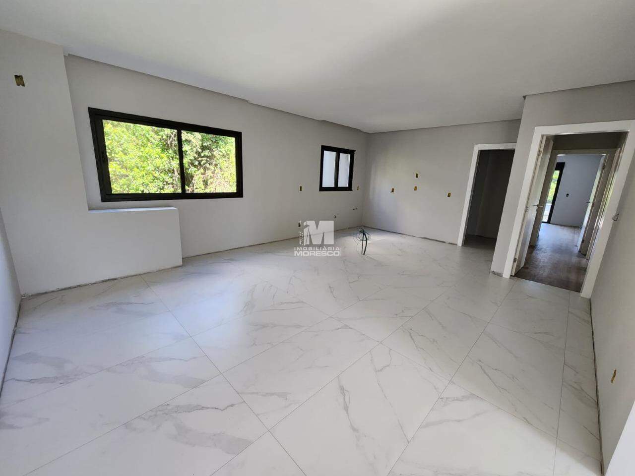 Casa à venda no bairro Souza Cruz: 