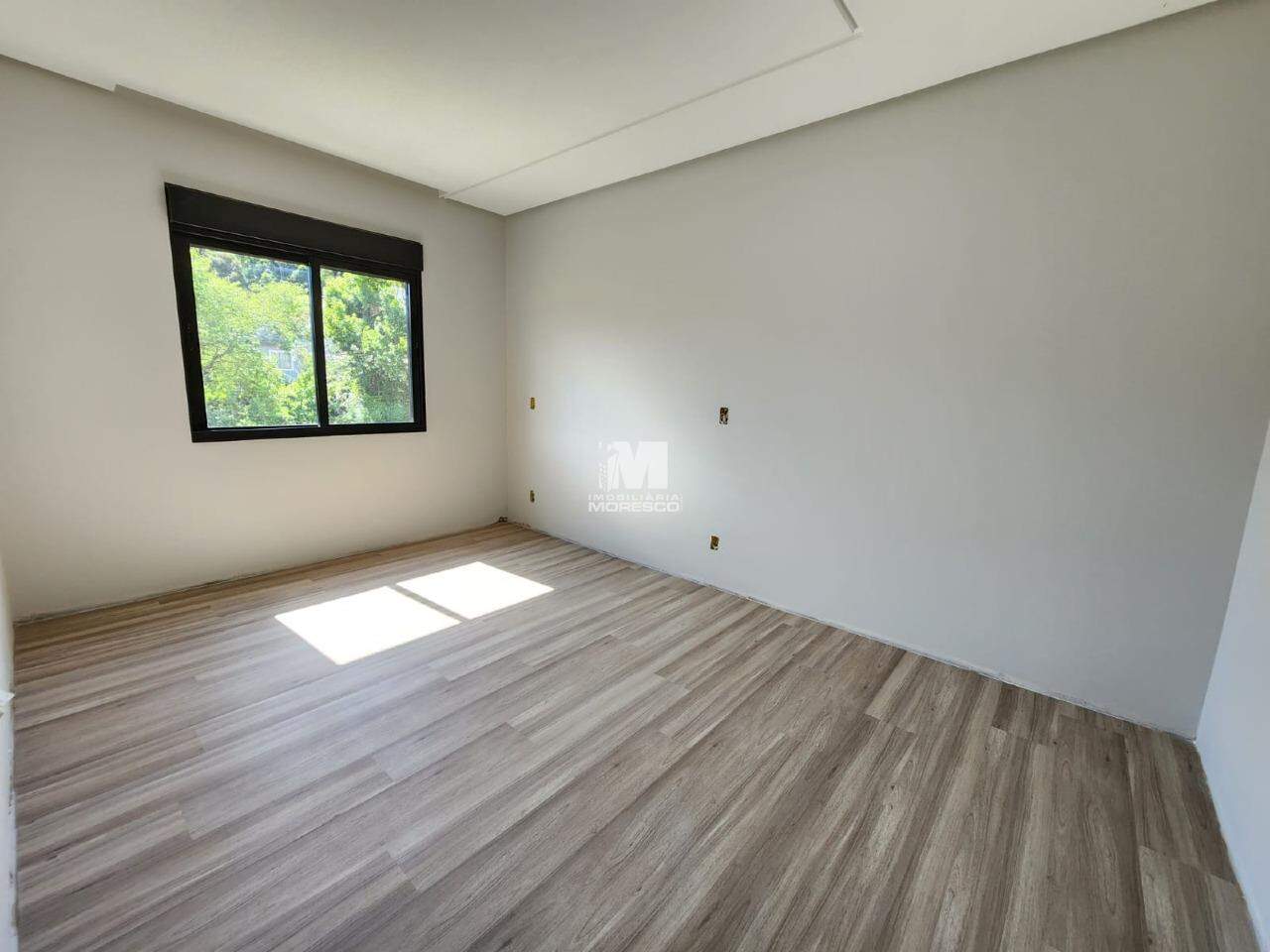 Casa à venda no bairro Souza Cruz: 