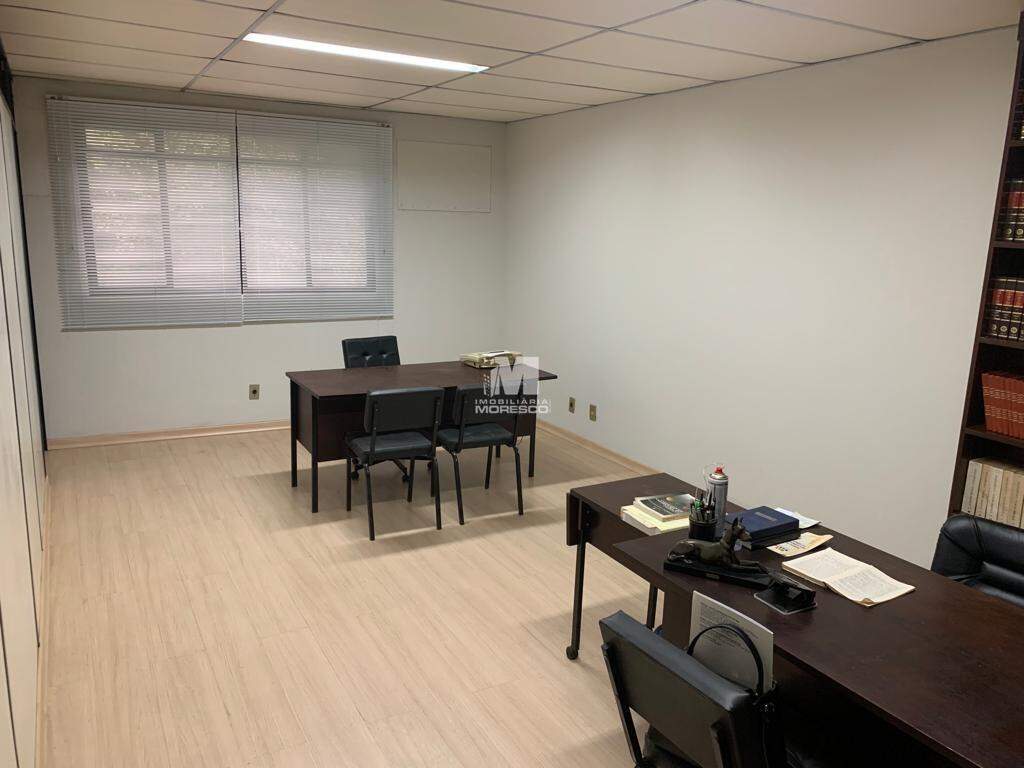 Sala Comercial à venda no bairro Centro II: