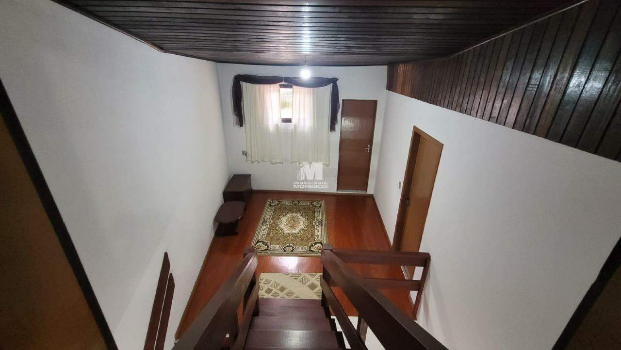 Casa à venda no bairro São Pedro:
