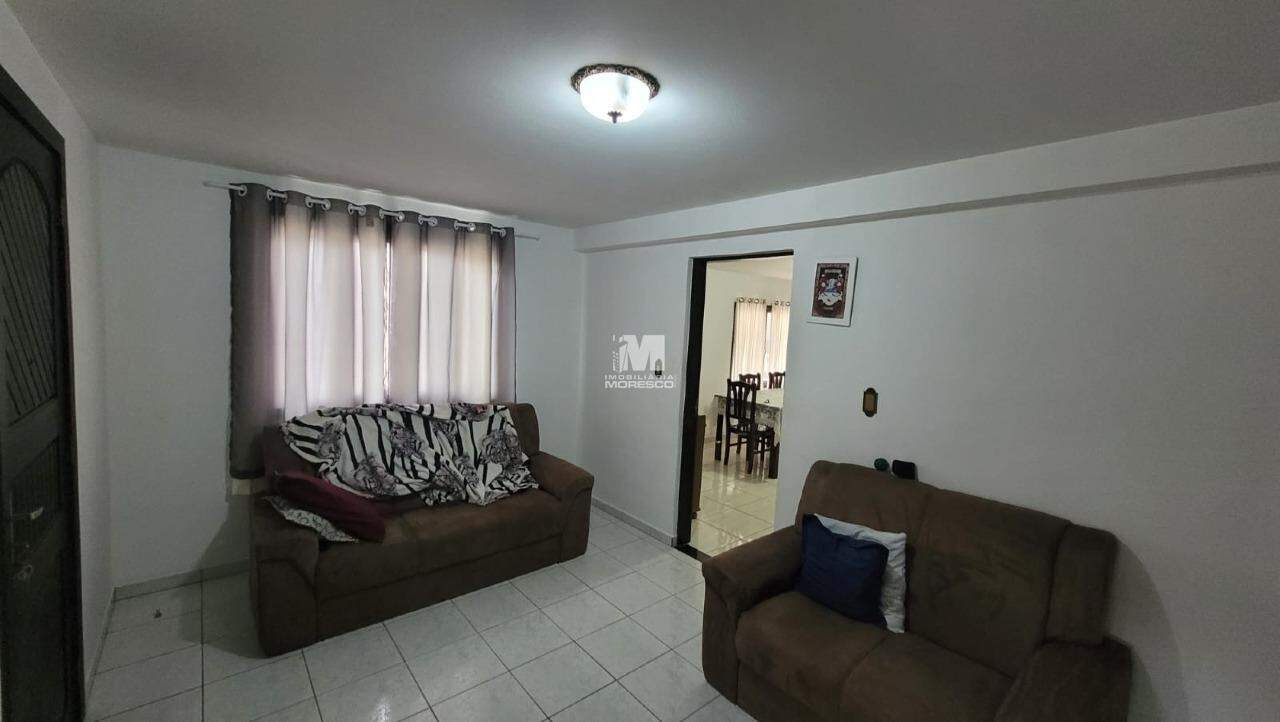 Casa à venda no bairro São Pedro: