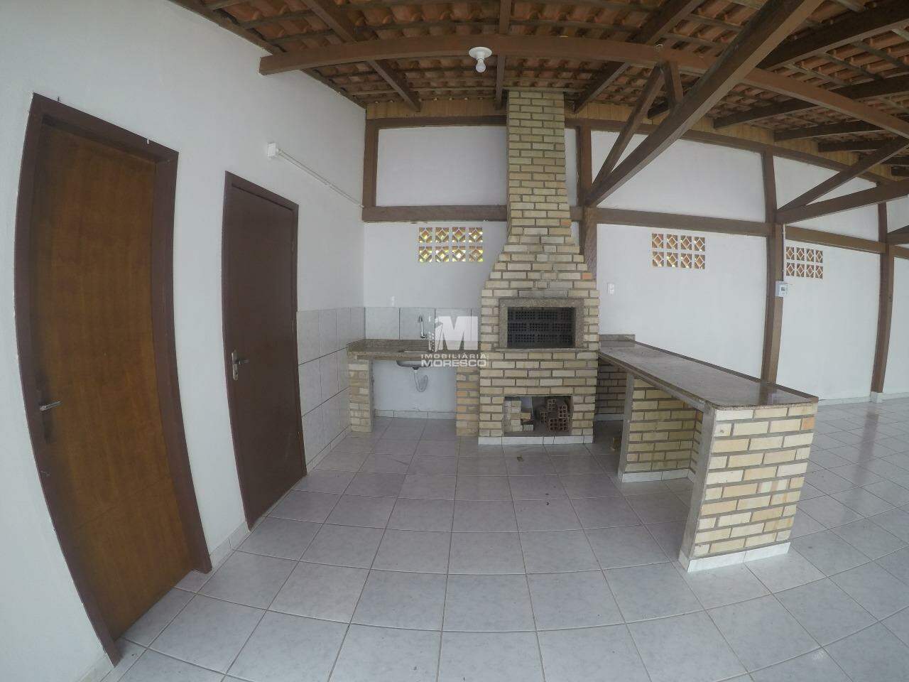 Casa para aluguel no bairro Bateas: 