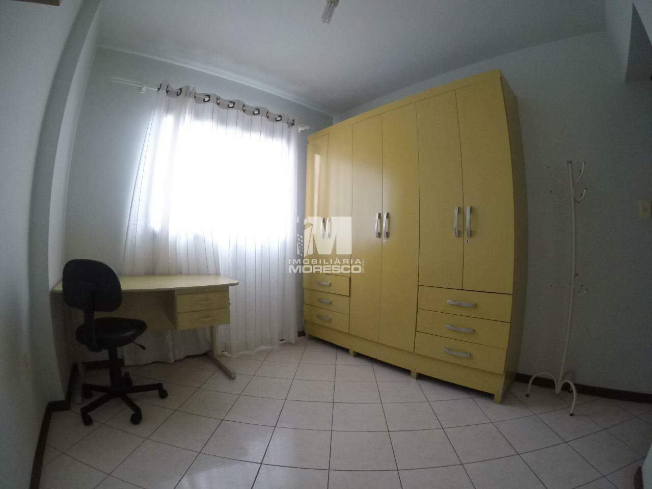 Apartamento para aluguel no bairro Centro: