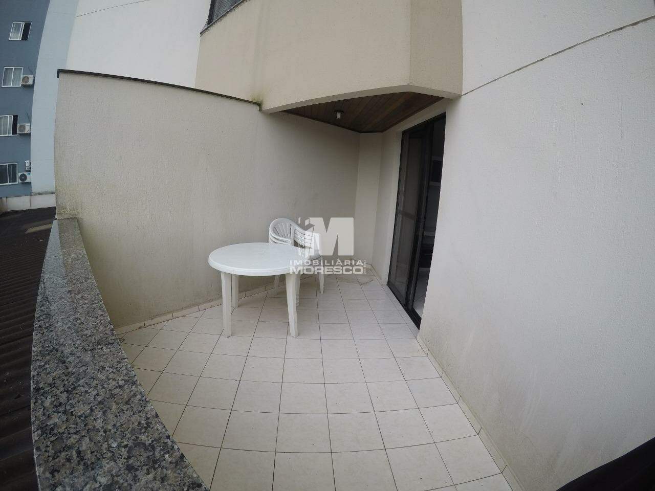 Apartamento para aluguel no bairro Centro:
