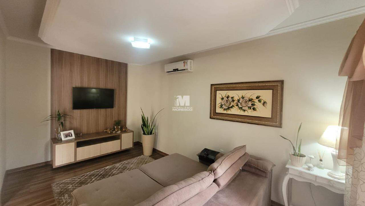 Casa à venda no bairro Centro: 