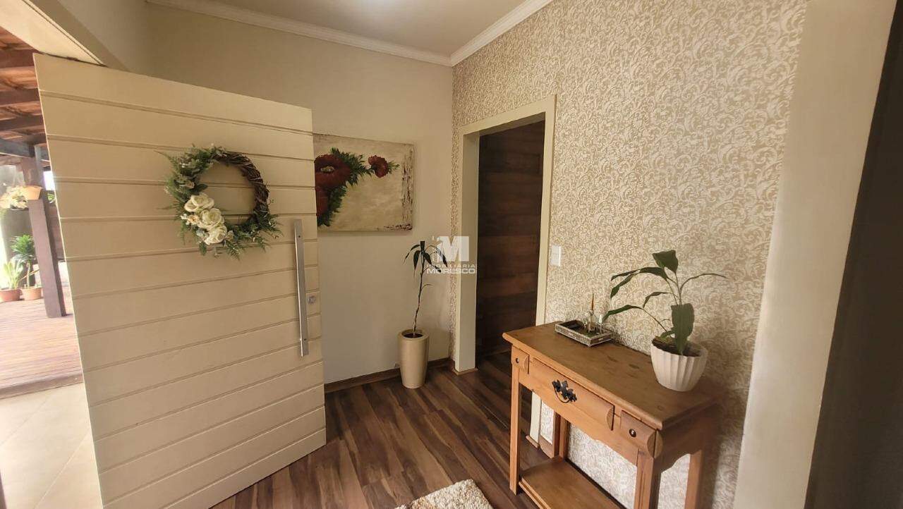 Casa à venda no bairro Centro: 