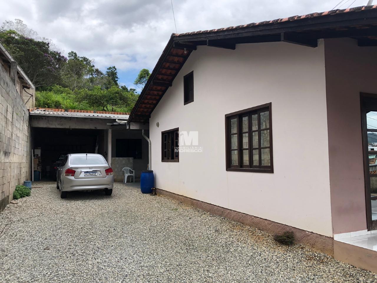 Casa à venda no bairro Limeira Baixa: 