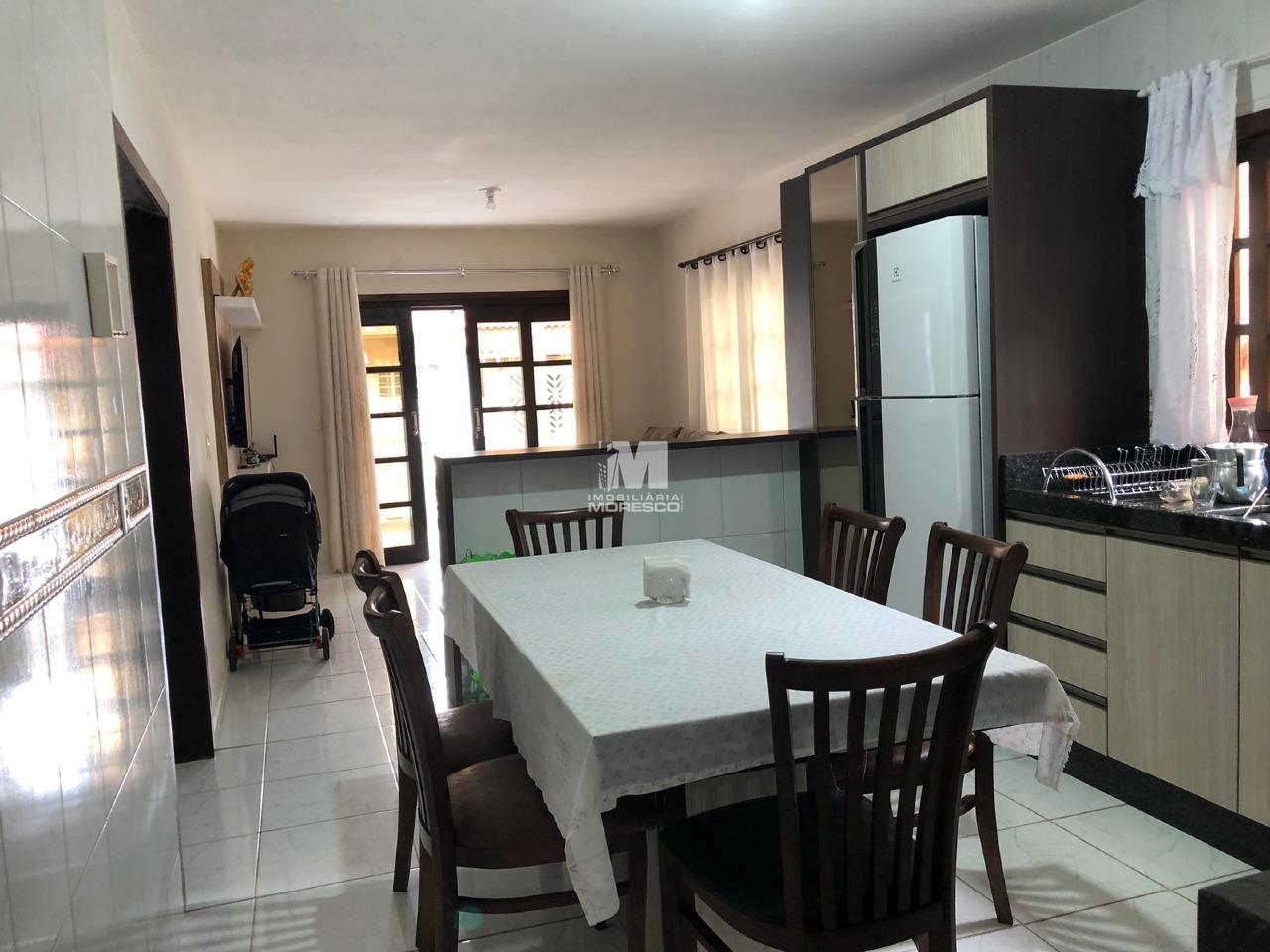 Casa à venda no bairro Limeira Baixa: 