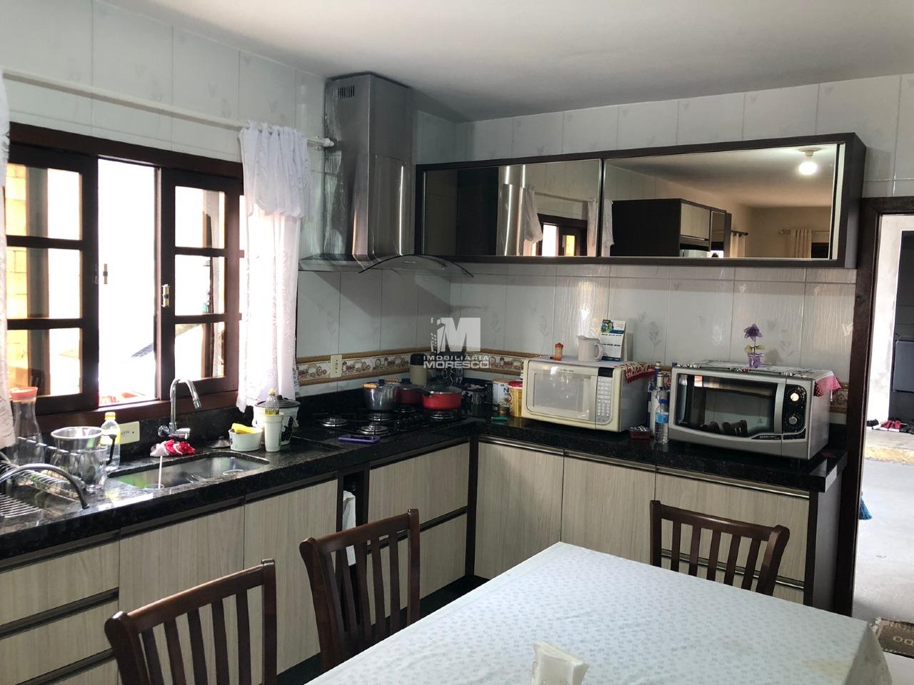 Casa à venda no bairro Limeira Baixa: 