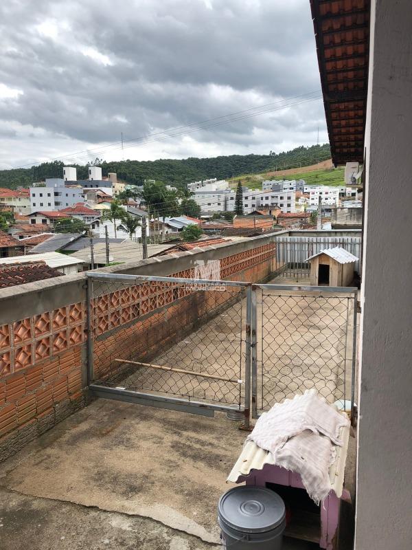 Casa à venda no bairro Limeira Baixa: 
