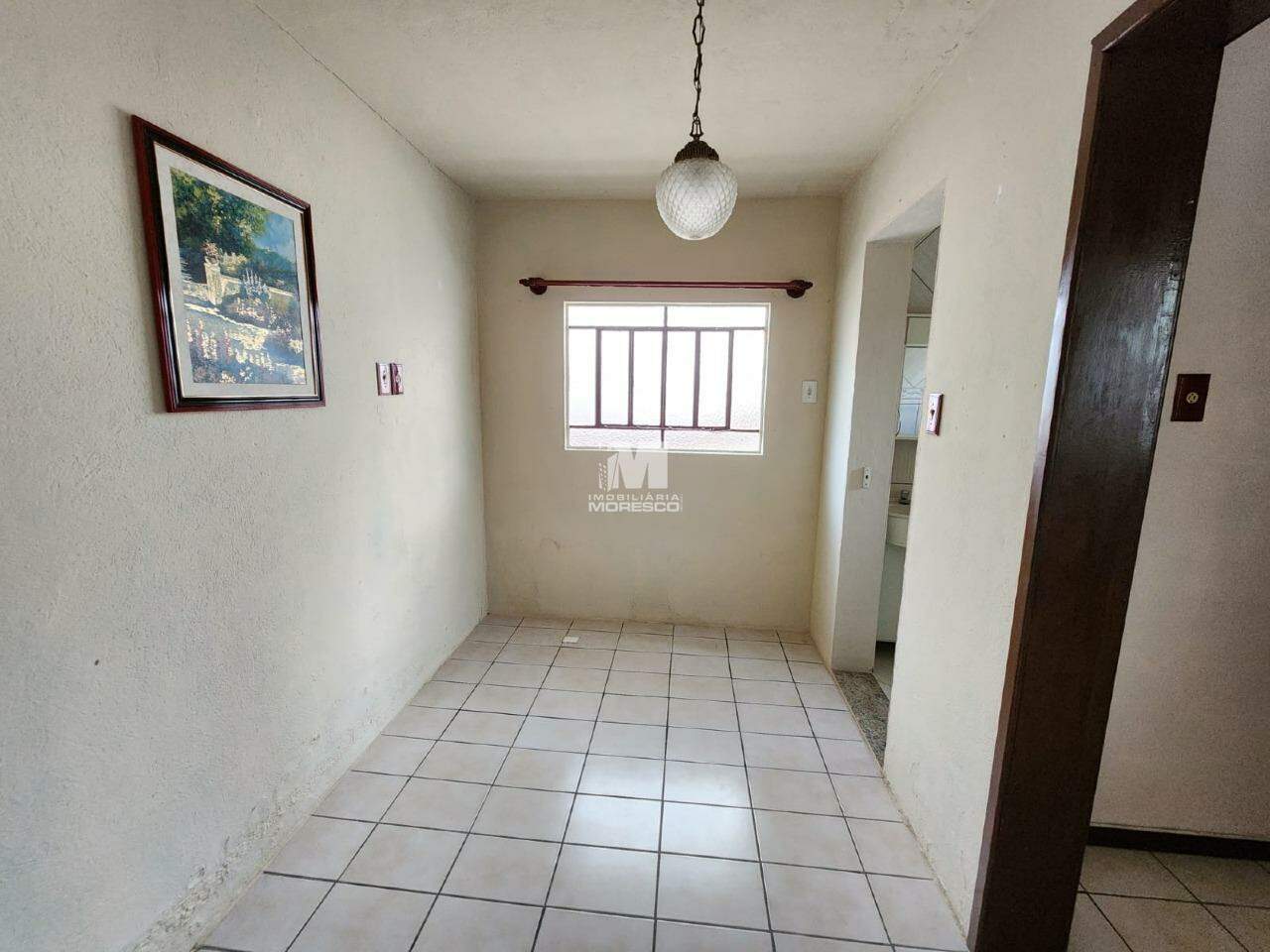 depedência empregada