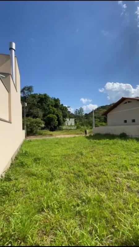 Terreno à venda no bairro Souza Cruz: 