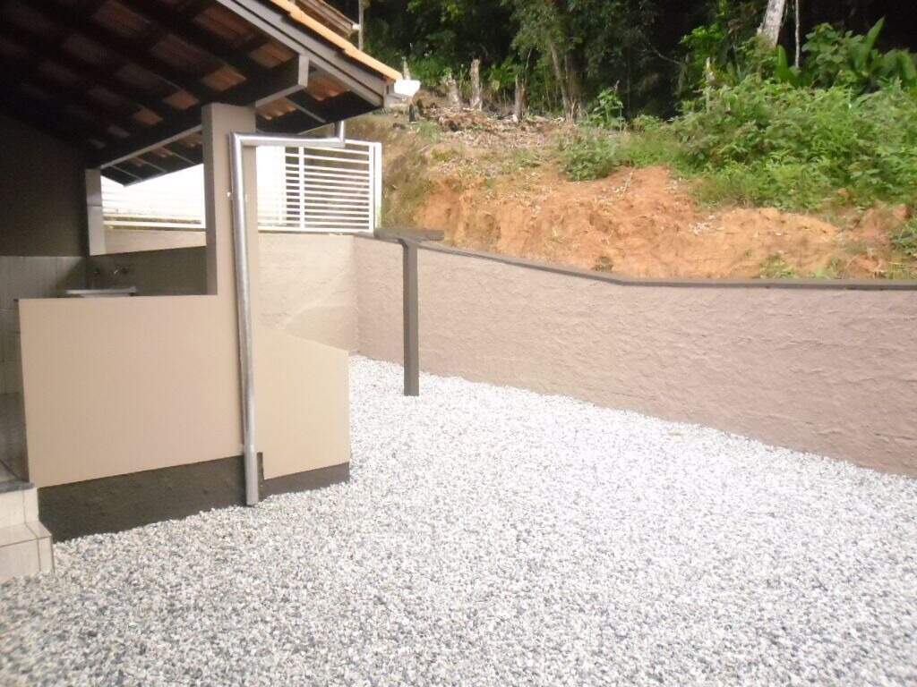 Casa para aluguel no bairro Centro: 