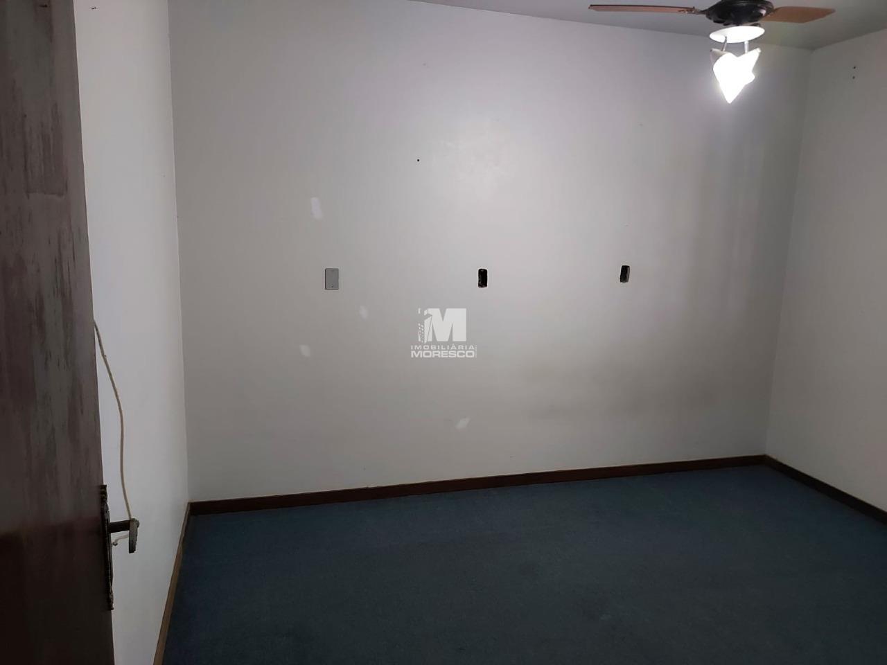 Casa à venda no bairro Guarani: 