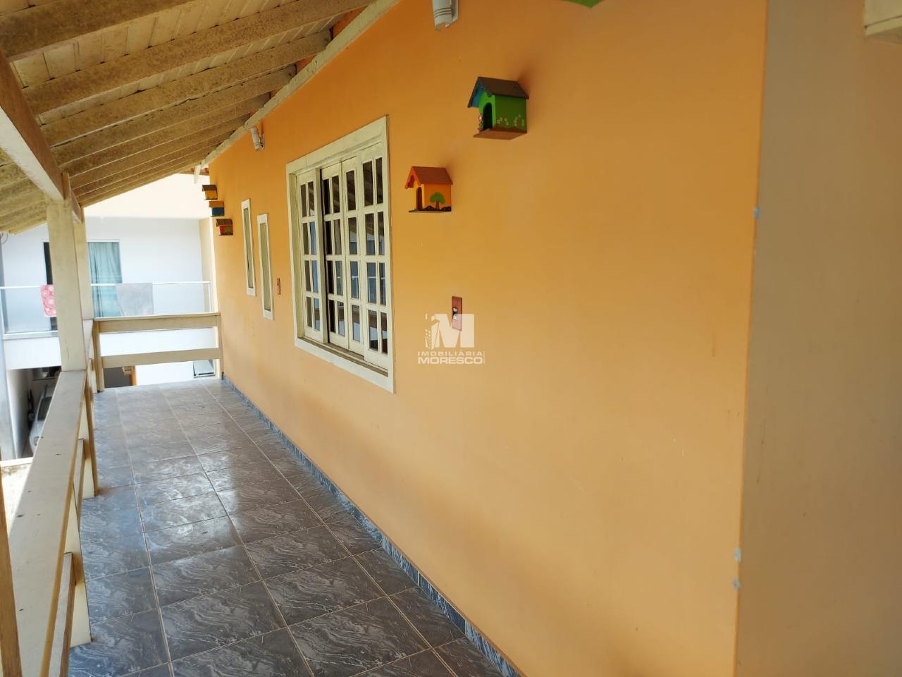 Casa à venda no bairro Guarani: 