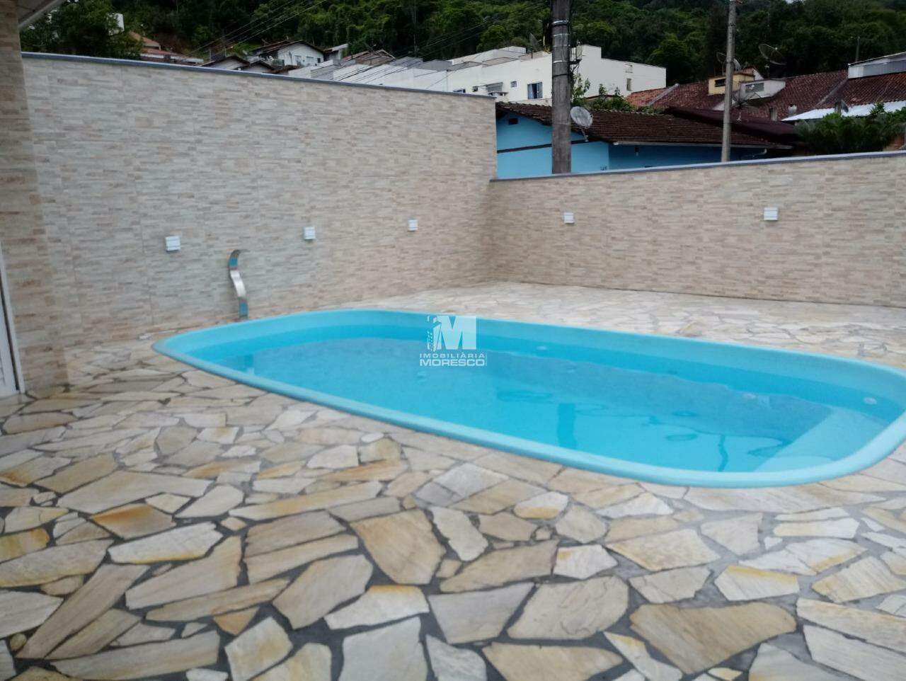 Casa à venda no bairro Bateas:
