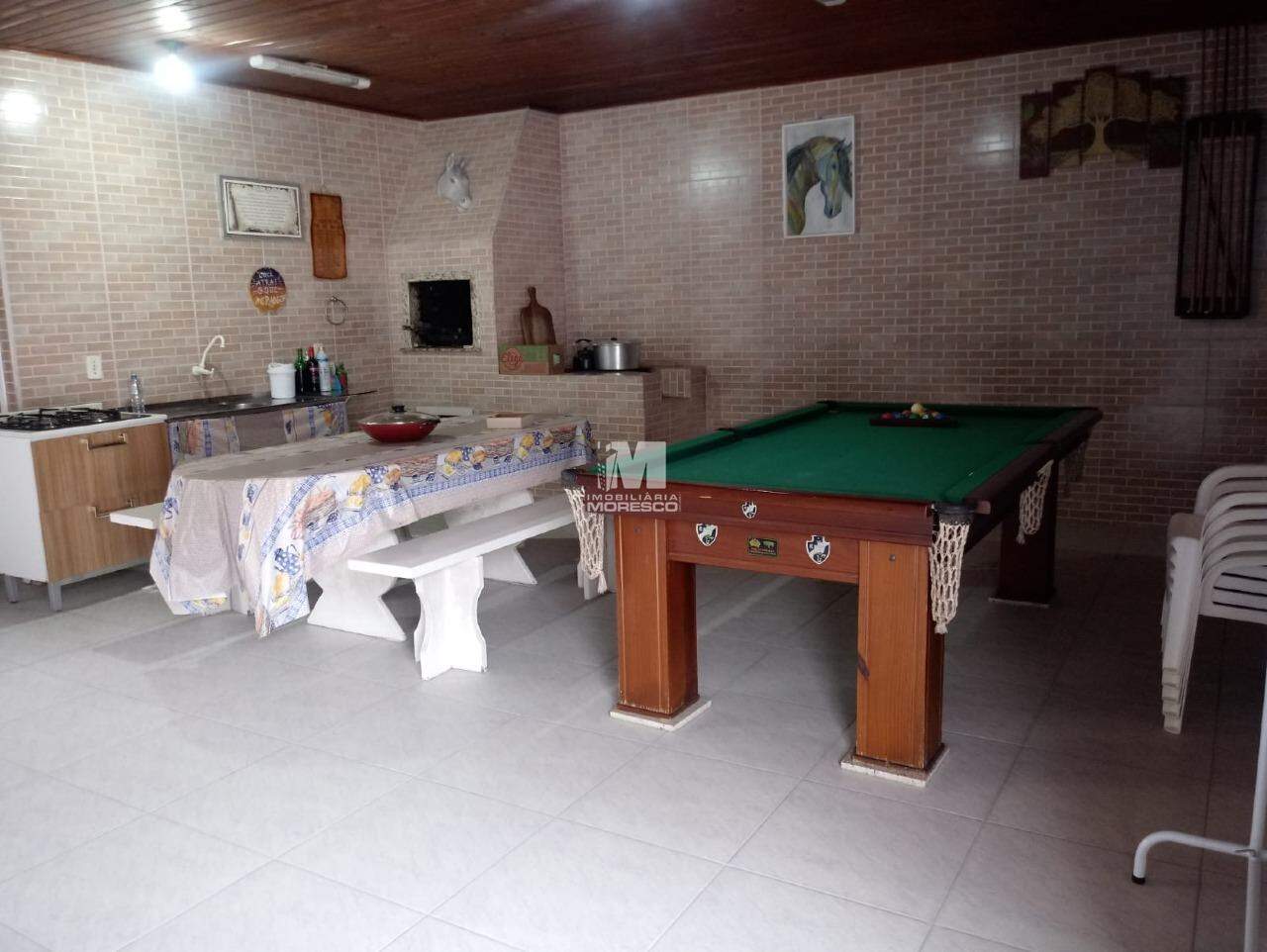 Casa à venda no bairro Bateas:
