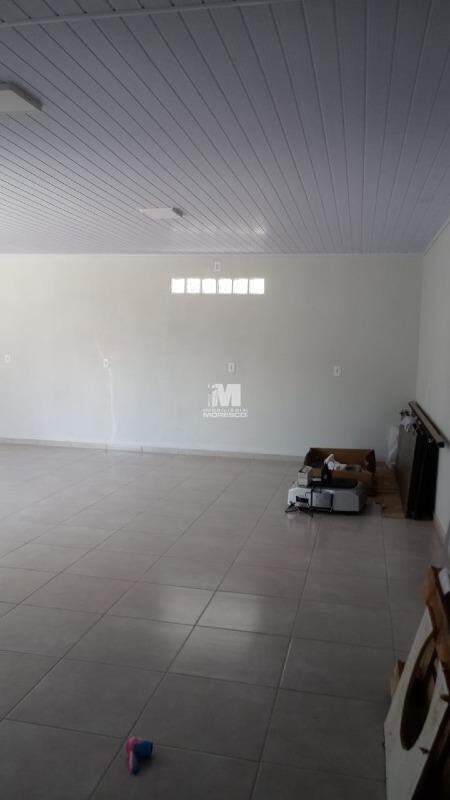 Casa à venda no bairro Bateas: