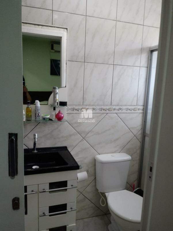Casa à venda no bairro Bateas: