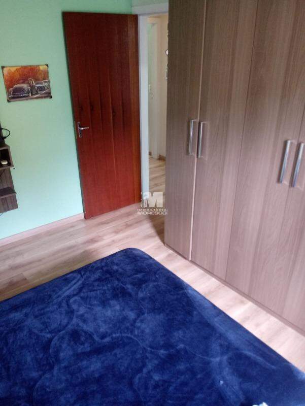 Casa à venda no bairro Bateas: