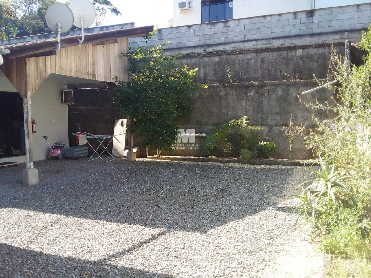 Casa à venda no bairro Dom Joaquim: 