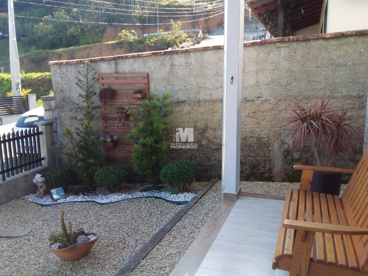 Casa à venda no bairro Dom Joaquim: 