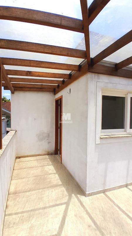 Casa para aluguel no bairro Azambuja: 