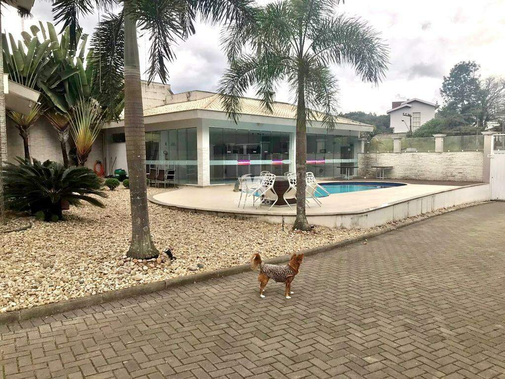 Casa de 4 quartos, 600m² no bairro Paquetá, em Brusque | Eu Corretor