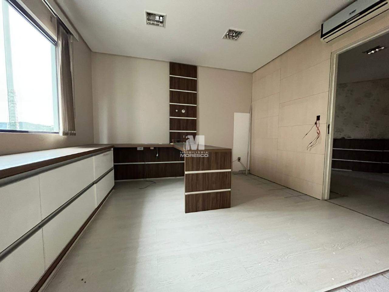 Sala Comercial à venda no bairro Centro I: 