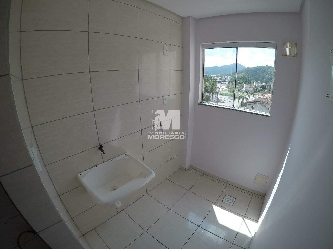 Apartamento para aluguel no bairro Santa Terezinha:
