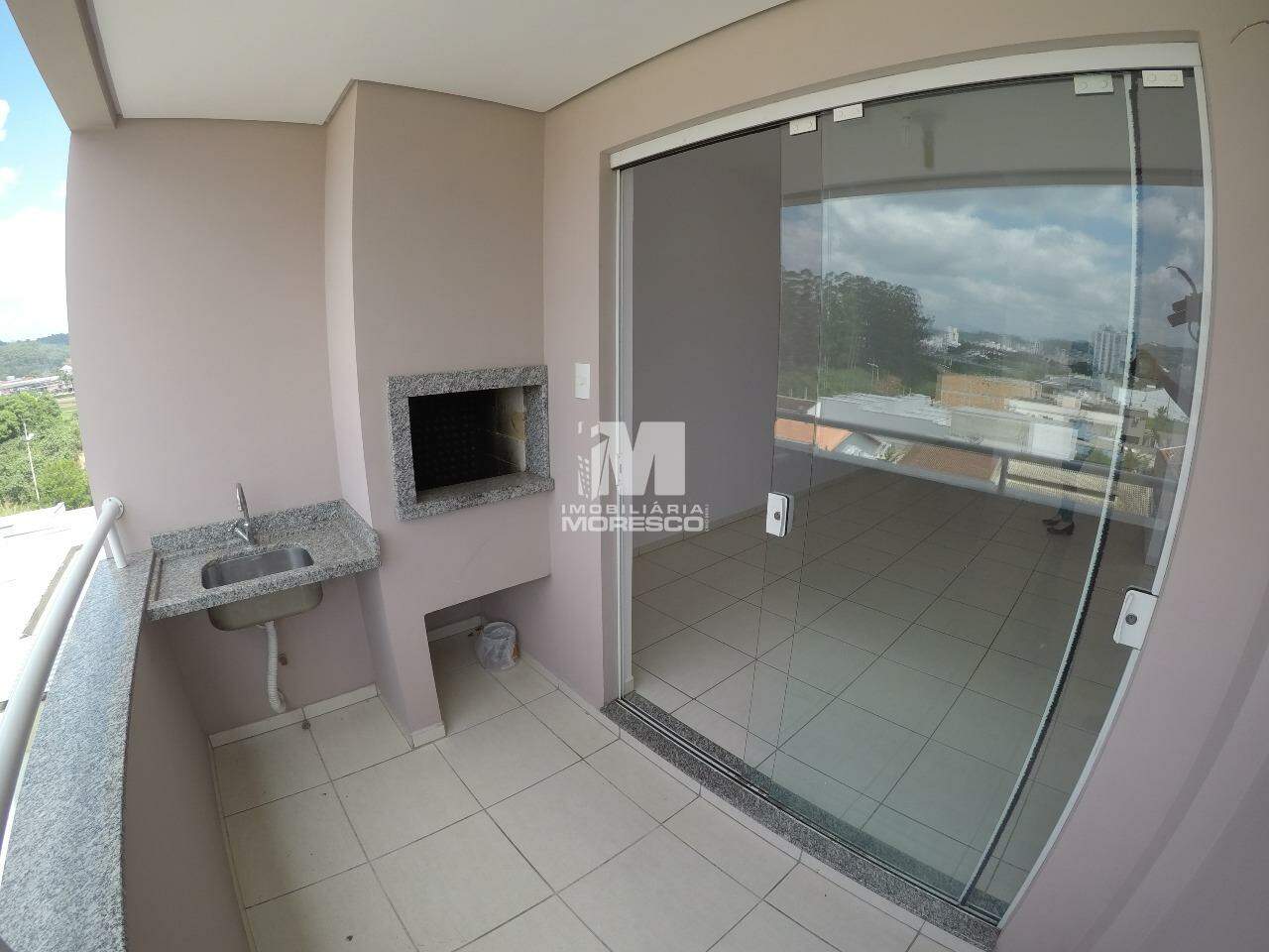 Apartamento para aluguel no bairro Santa Terezinha: