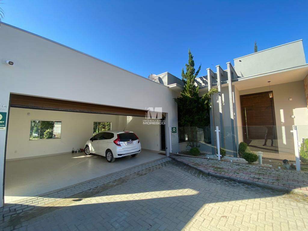 Casa de 3 quartos, 250m² no bairro Dom Joaquim, em Brusque | Eu Corretor