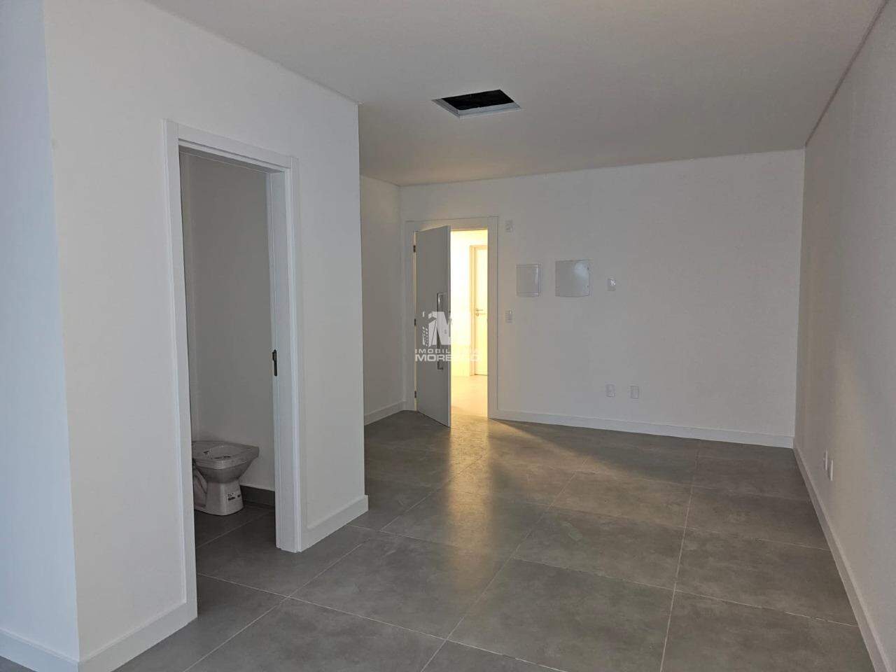 Sala Comercial de 41m² no bairro Centro I, em Brusque | Eu Corretor