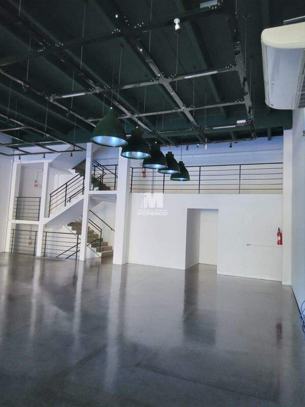 Galpão / Depósito / Armazém de 690m² no bairro Nova Brasília, em Brusque | Eu Corretor